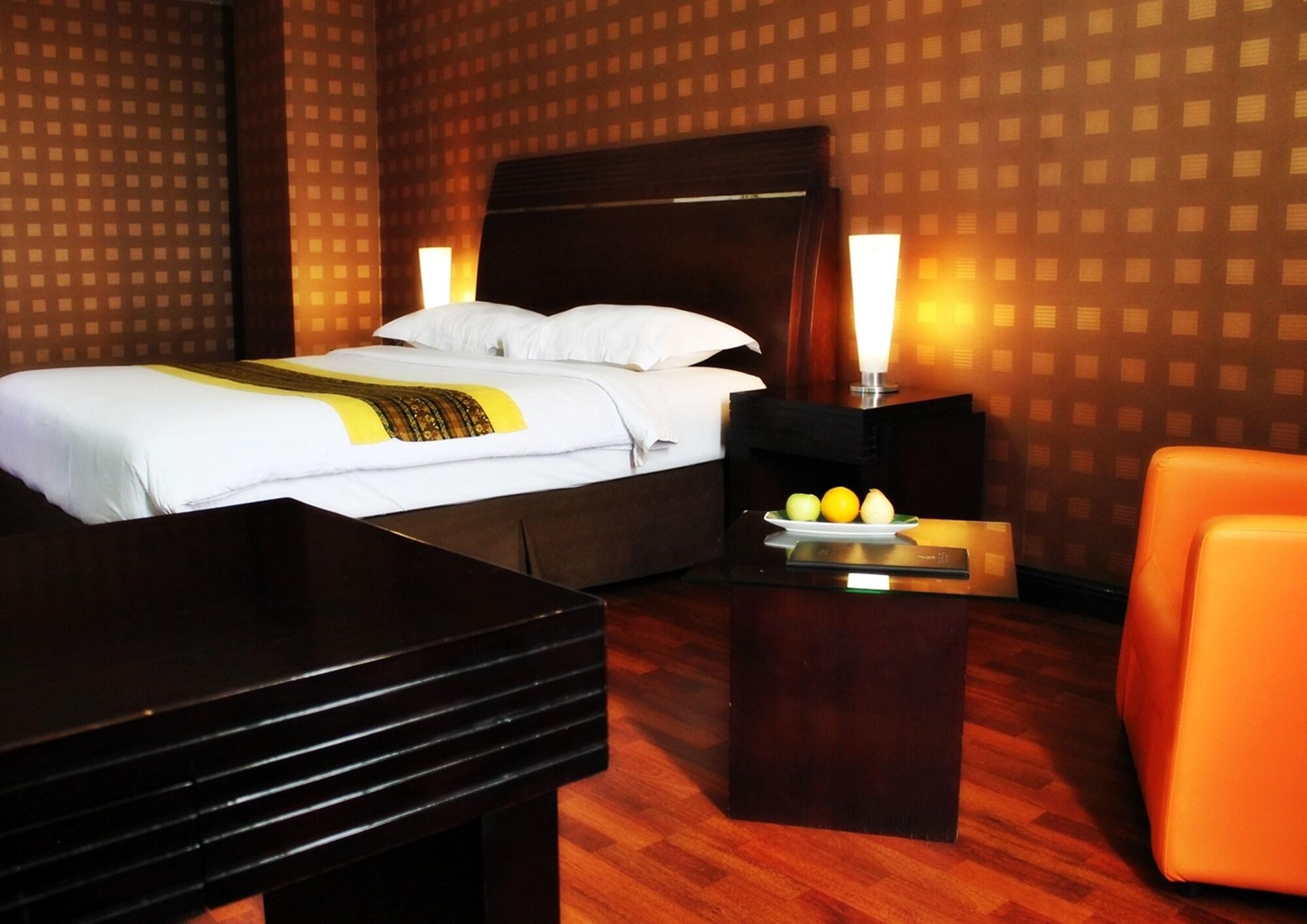 Grand Elite Hotel Pekanbaru Eksteriør billede