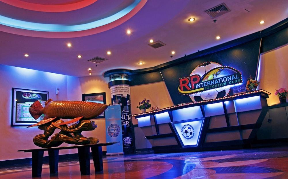 Grand Elite Hotel Pekanbaru Eksteriør billede